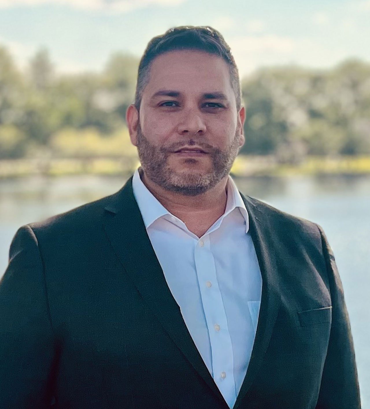 gil-gonzales-headshot